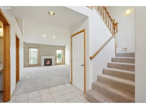 1612 SW Chapman Court Troutdale OR 97060