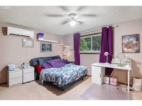 1308 NW 52nd Street Vancouver WA 98663
