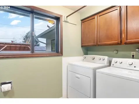 1308 NW 52nd Street Vancouver WA 98663