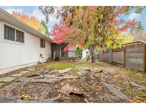 1308 NW 52nd Street Vancouver WA 98663