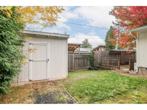 1308 NW 52nd Street Vancouver WA 98663