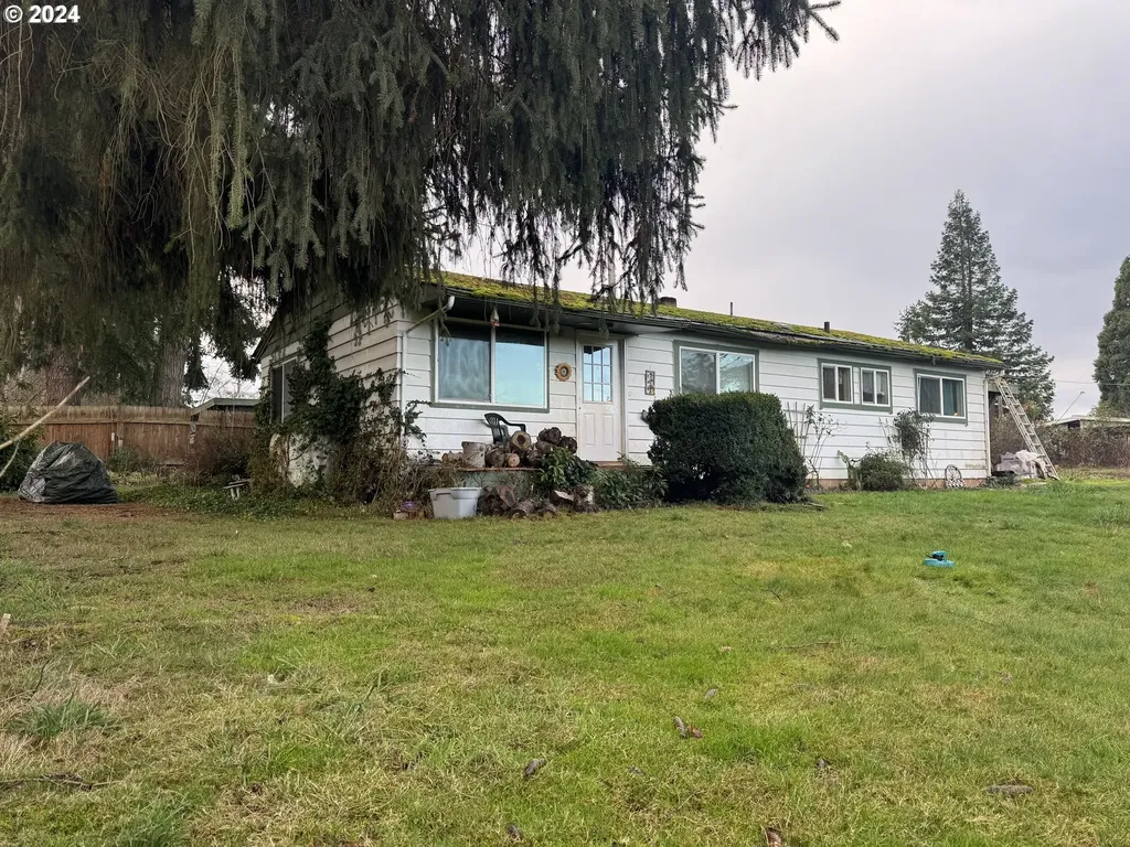 84961 Ridgeway Road Pleasant Hill OR 97455