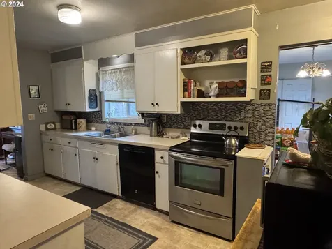 84961 Ridgeway Road Pleasant Hill OR 97455