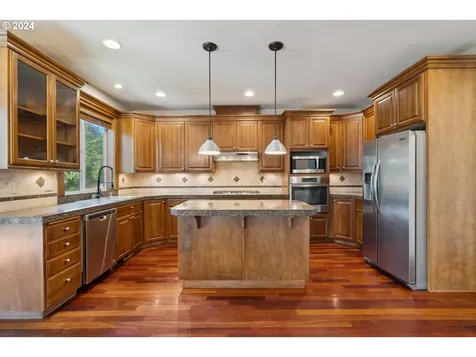 3329 X Street Washougal WA 98671