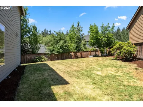 3329 X Street Washougal WA 98671