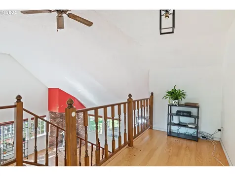 409 Spruce Creek Road Longview WA 98632