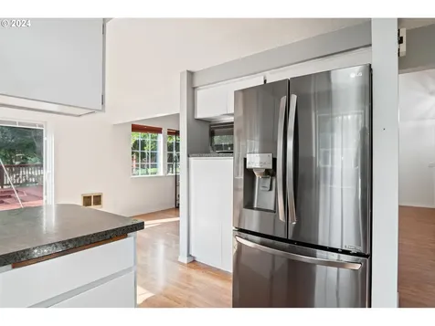 409 Spruce Creek Road Longview WA 98632