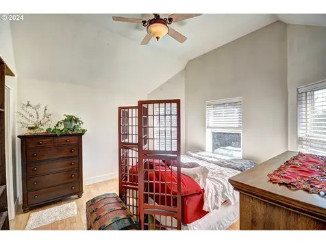 1324 9th Avenue Seaside OR 97138