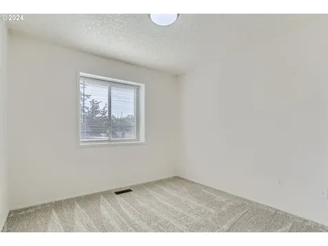 2329 Se Beaver Creek Lane Troutdale OR 97060