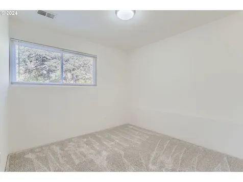 2329 Se Beaver Creek Lane Troutdale OR 97060
