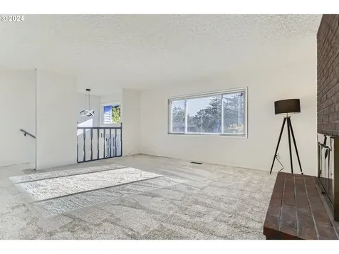 2329 Se Beaver Creek Lane Troutdale OR 97060