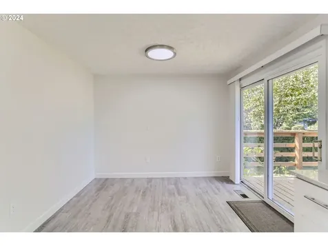 2329 Se Beaver Creek Lane Troutdale OR 97060