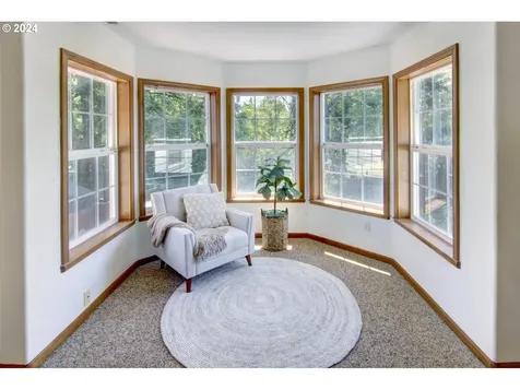 4060 Hampshire Lane Eugene OR 97404