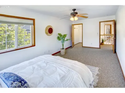 4060 Hampshire Lane Eugene OR 97404