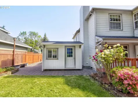 4060 Hampshire Lane Eugene OR 97404