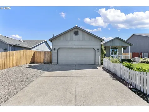 610 N 1st Street Creswell OR 97426