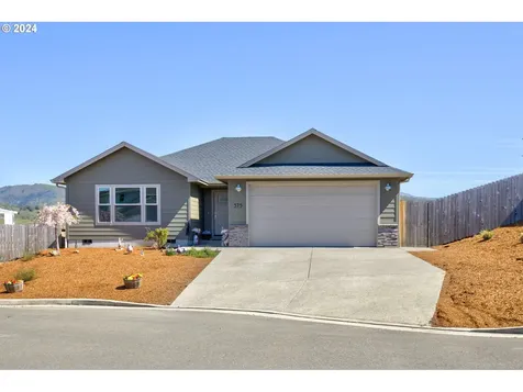 575 Brady Lane Roseburg OR 97471