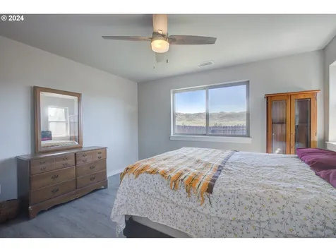 575 Brady Lane Roseburg OR 97471