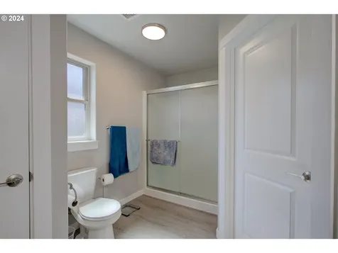 575 Brady Lane Roseburg OR 97471