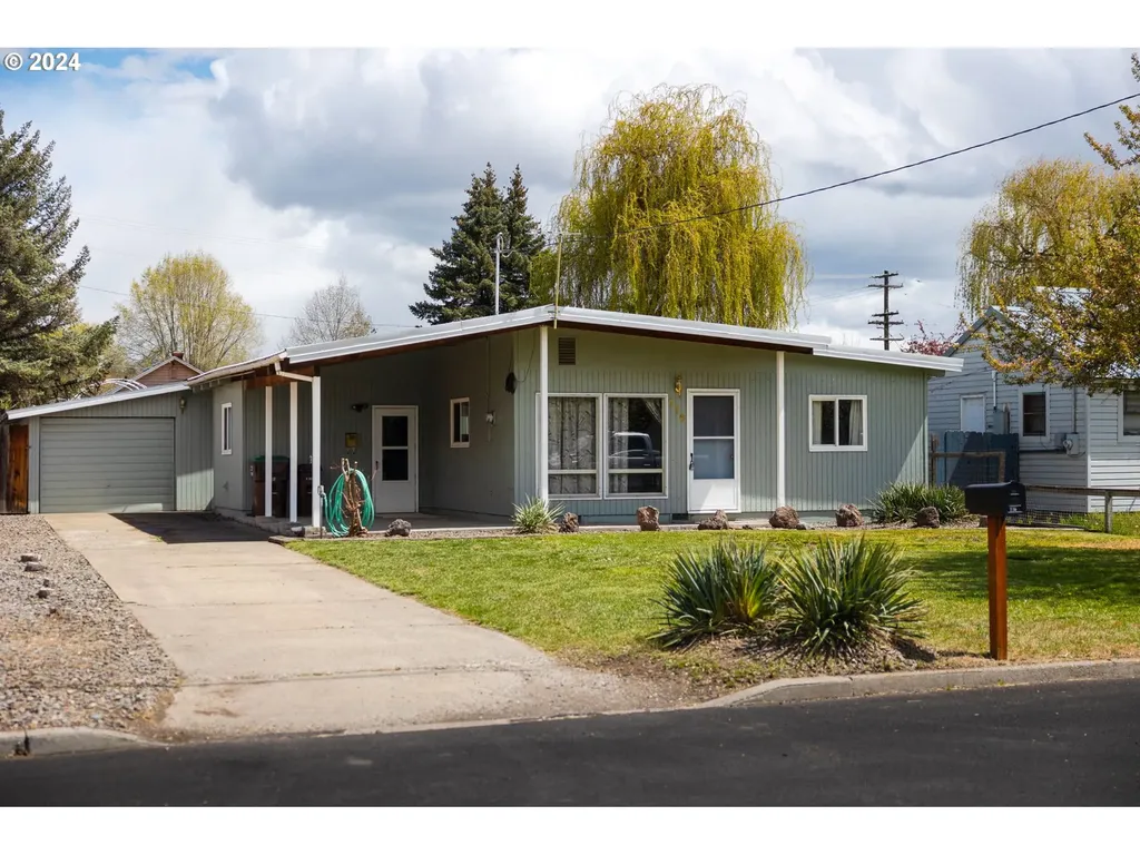 776 Ne Dunham Street Prineville OR 97754