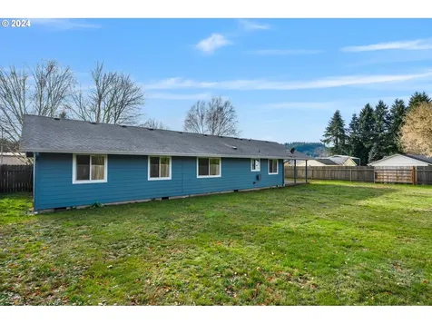 302 E Farrer Street Yacolt WA 98675