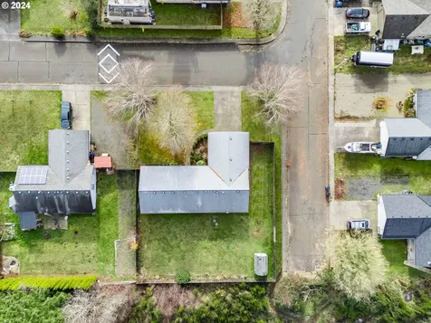 302 E Farrer Street Yacolt WA 98675