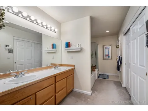 33976 Seven Oaks Drive Scappoose OR 97056