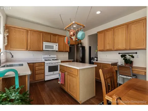 33976 Seven Oaks Drive Scappoose OR 97056