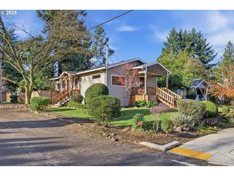 5305 NE 27th Avenue Portland OR 97211