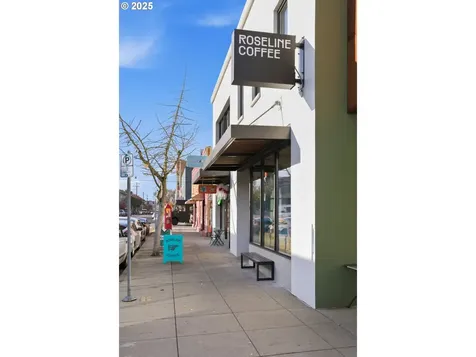5305 NE 27th Avenue Portland OR 97211