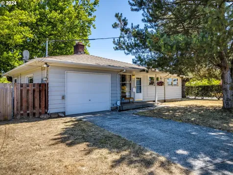 1752 Se 96th Avenue Portland OR 97216
