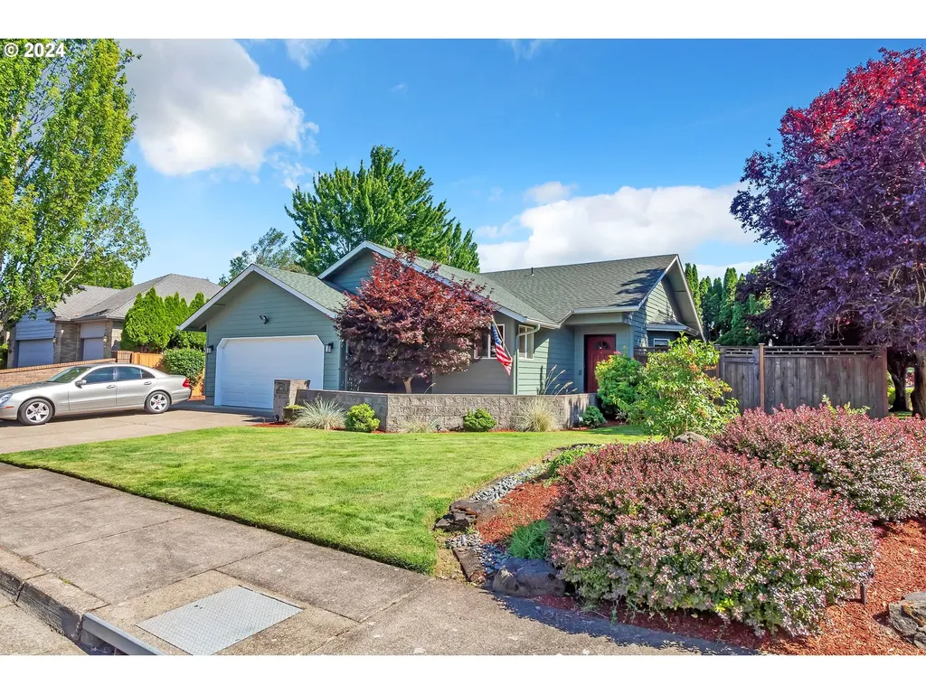 862 Corvette Lane Eugene OR 97404