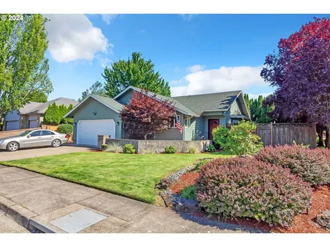 862 Corvette Lane Eugene OR 97404