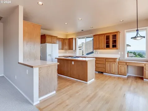 15915 Sw Hampshire Terrace Portland OR 97224