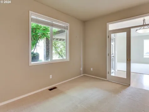15915 Sw Hampshire Terrace Portland OR 97224