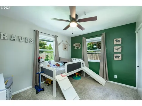 1221 Ne 27th Street Mcminnville OR 97128