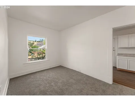 510 SE Floed Avenue Roseburg OR 97470