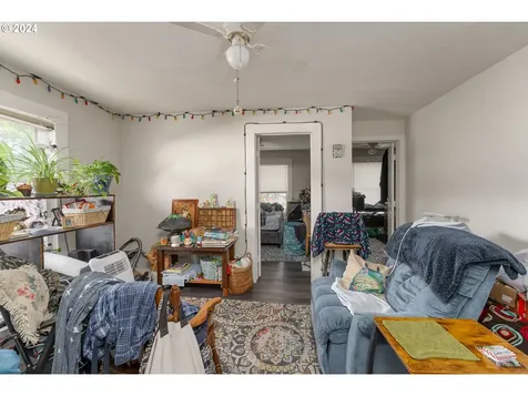 510 SE Floed Avenue Roseburg OR 97470