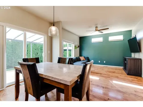 5433 Gould Avenue Eugene OR 97402