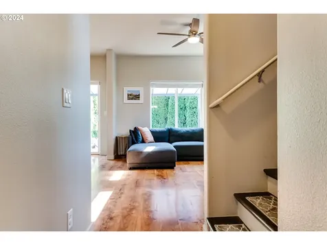 5433 Gould Avenue Eugene OR 97402