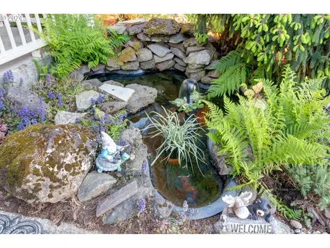1584 Ne La Mesa Place Gresham OR 97030