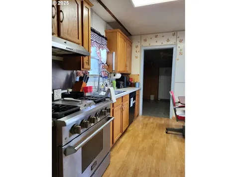 634 E Main Street Sheridan OR 97378