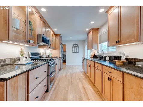 10320 Sw Homestead Lane Beaverton OR 97008