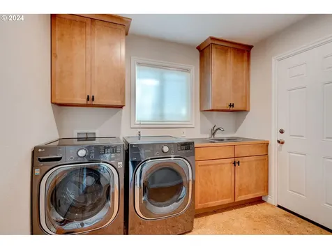 10320 Sw Homestead Lane Beaverton OR 97008
