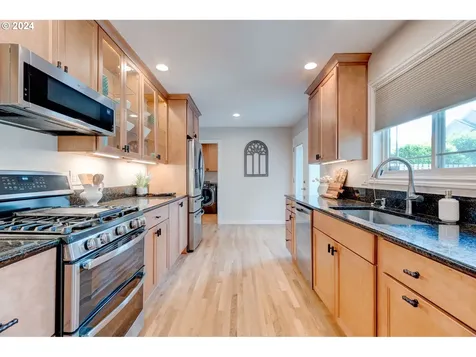 10320 Sw Homestead Lane Beaverton OR 97008