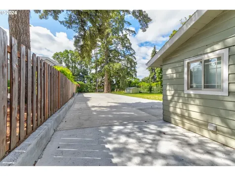 10320 Sw Homestead Lane Beaverton OR 97008