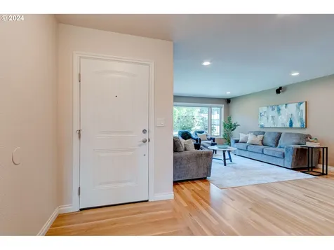 10320 Sw Homestead Lane Beaverton OR 97008