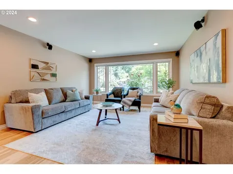 10320 Sw Homestead Lane Beaverton OR 97008