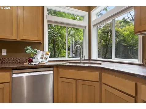 3638 Sw Vesta Street Portland OR 97219