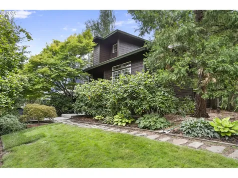 3638 Sw Vesta Street Portland OR 97219